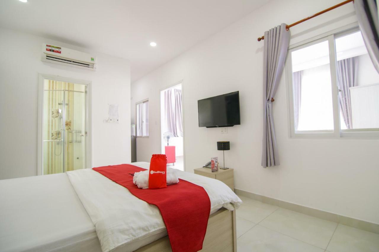 Reddoorz Near Quan Khu 7 Stadium Ho Chi Minh City Exterior photo